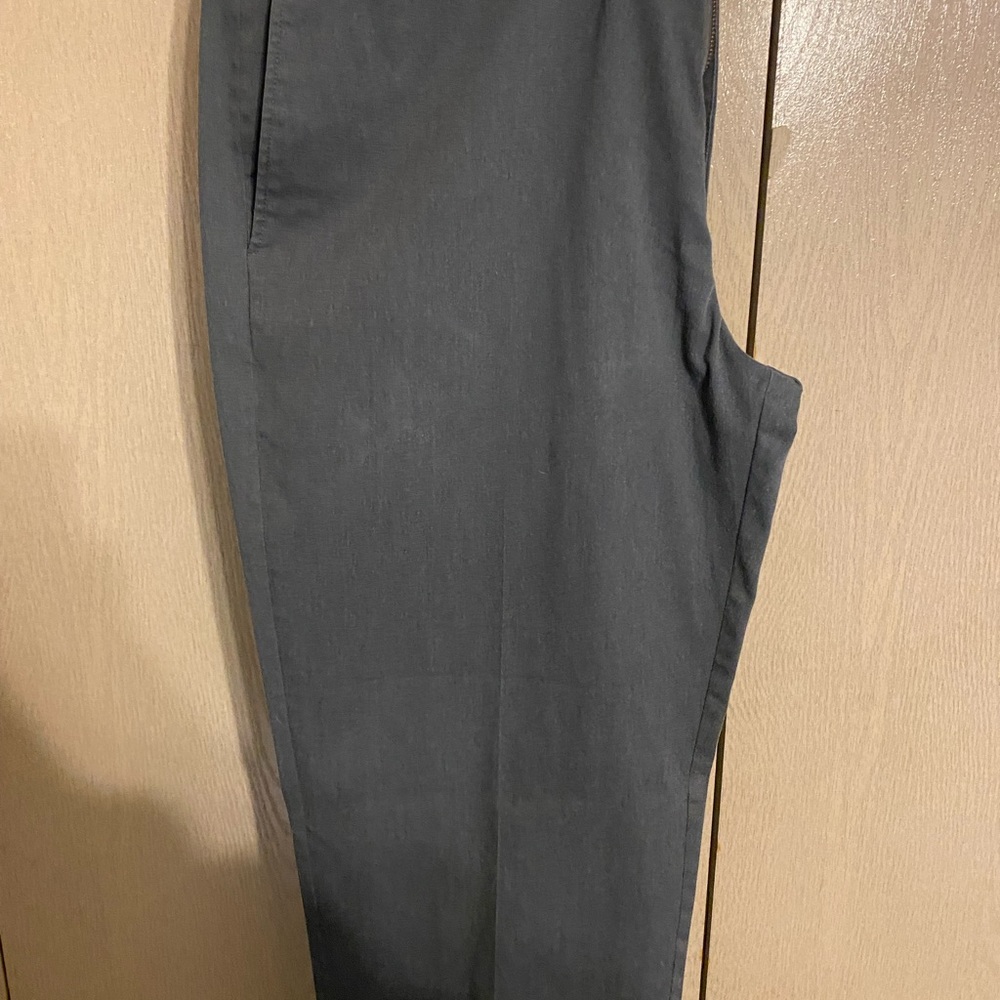 Grey haggar dress pants 42X30